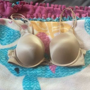 Victoria’s Secret bra very sexy push up